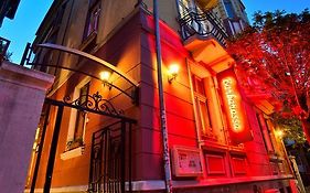 Guest House 32